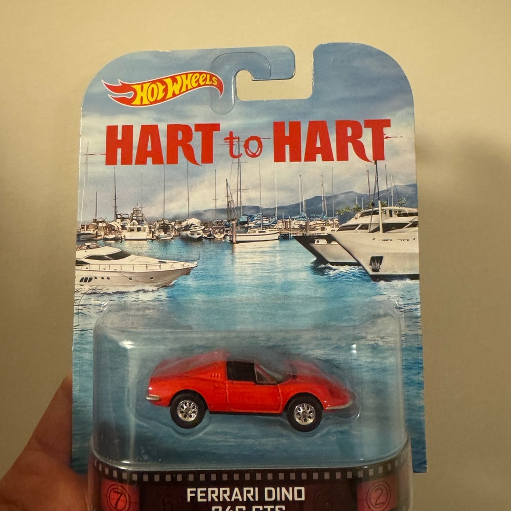 Hart to Hart TV Show Hot Wheels Red Ferrari